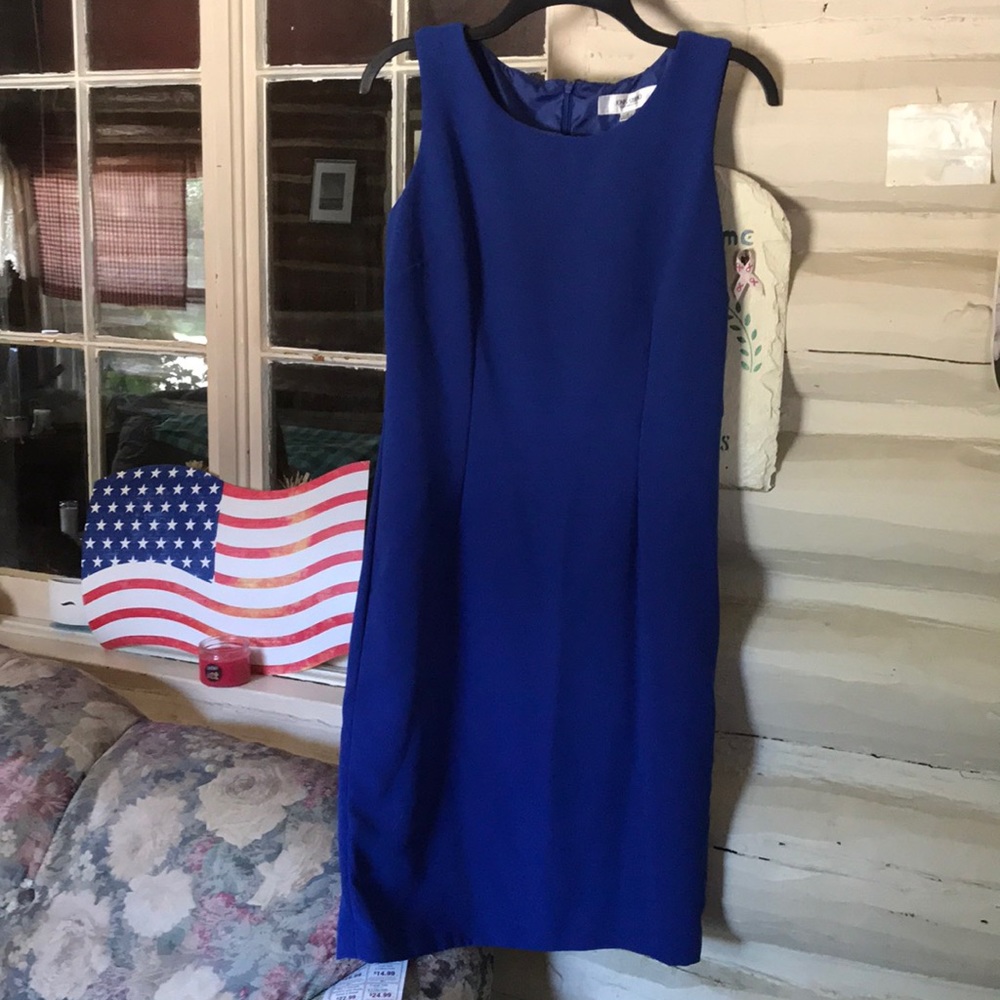Beautiful blue dress.